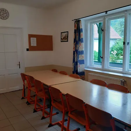 Laszlo Turistaszallo *