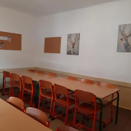Laszlo Turistaszallo Tatil Evi Visegrád